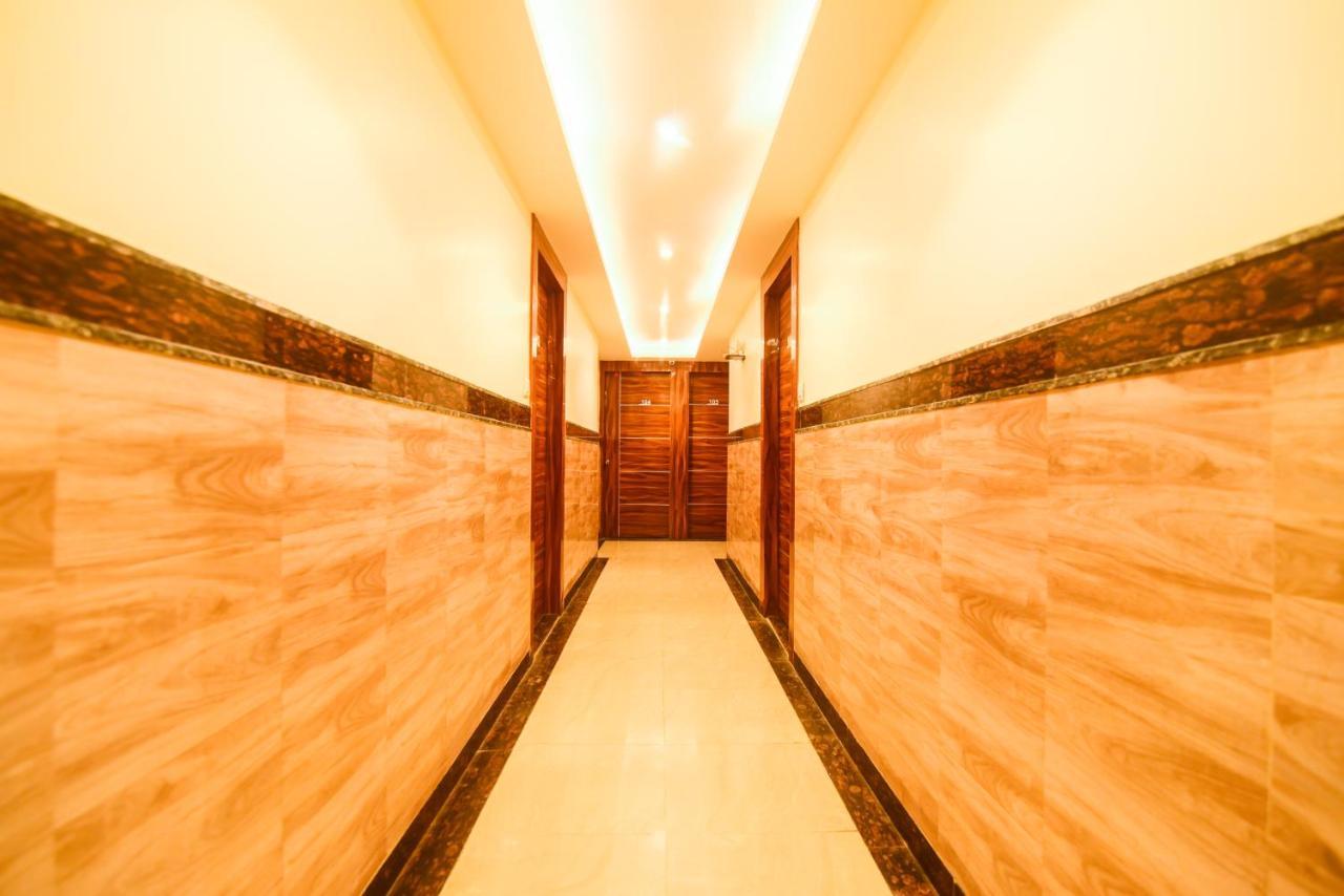 Olivia Hotels At Delhi Airport Ню Делхи Екстериор снимка
