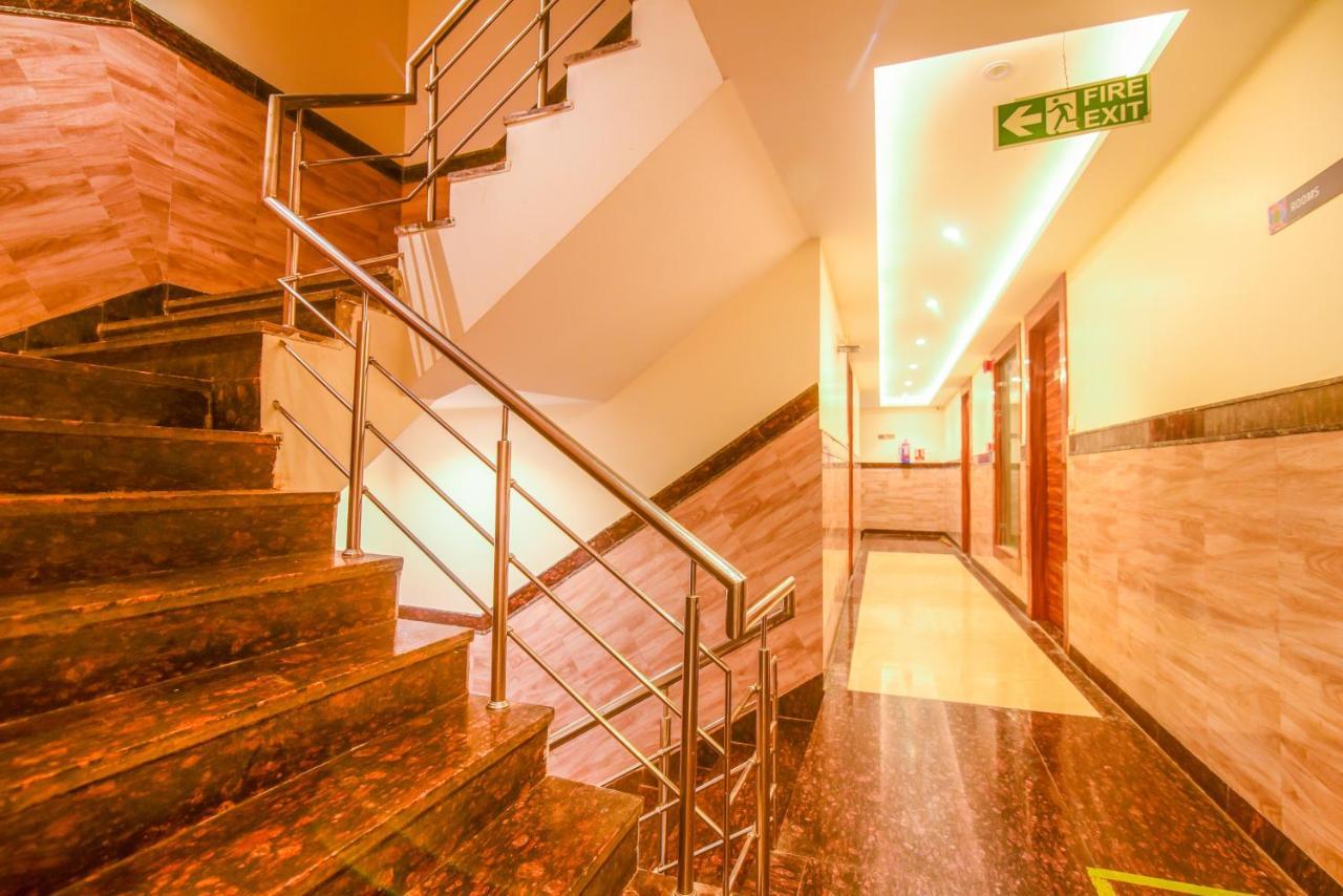 Olivia Hotels At Delhi Airport Ню Делхи Екстериор снимка