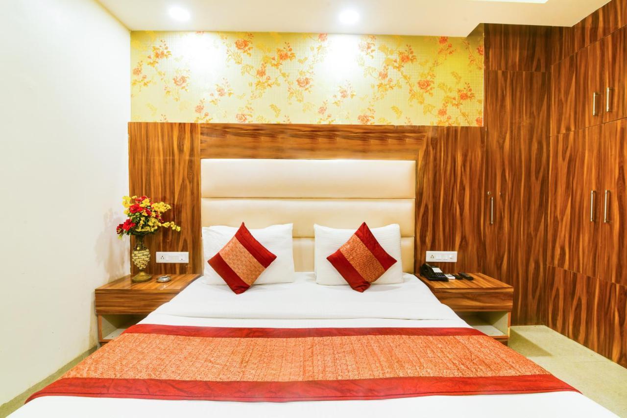Olivia Hotels At Delhi Airport Ню Делхи Екстериор снимка